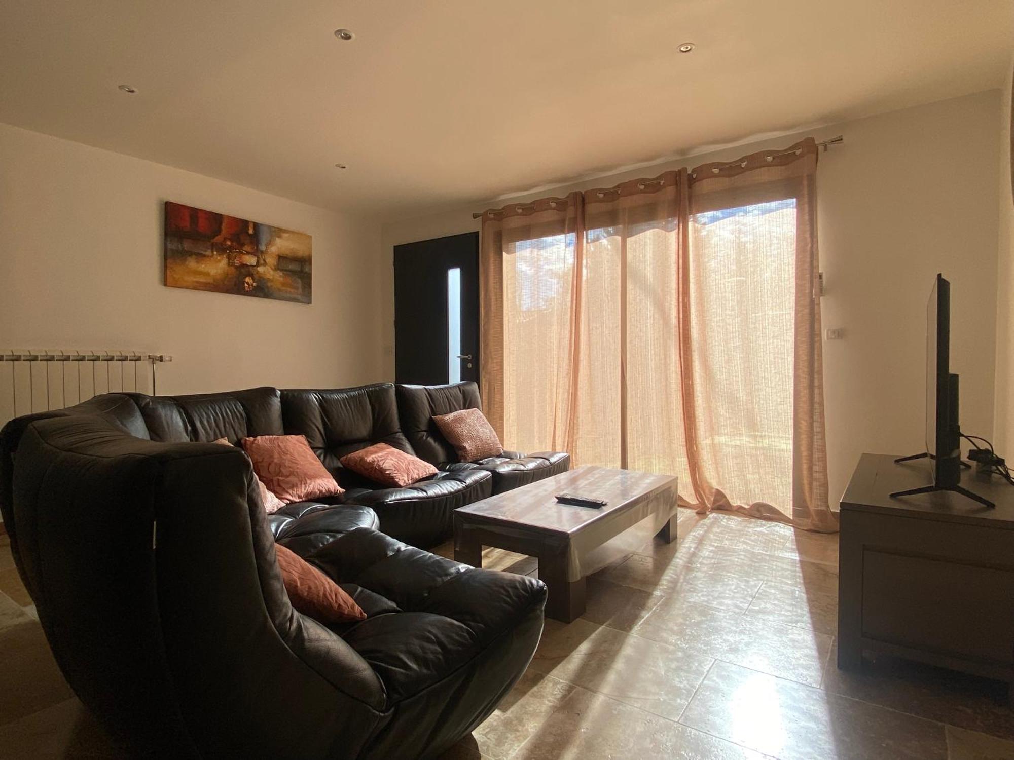 Agreable Dependance 3 Pieces Villa Saint-Maximin Dış mekan fotoğraf