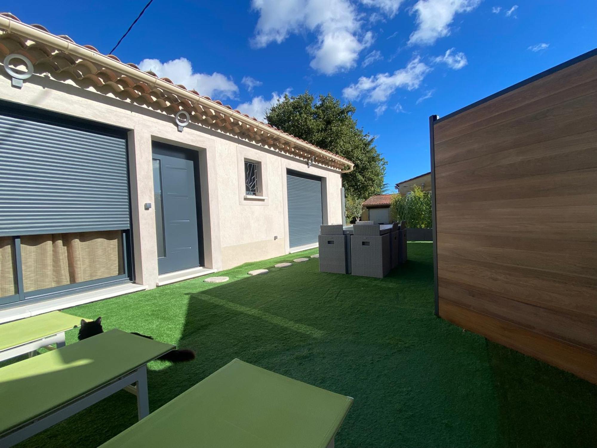 Agreable Dependance 3 Pieces Villa Saint-Maximin Dış mekan fotoğraf